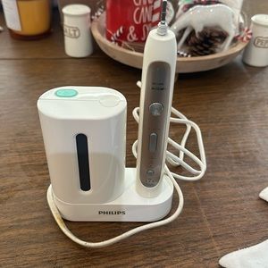 Philips sonicare toothbrush Flex care platinum HX9141/10 with uv sanitiz…